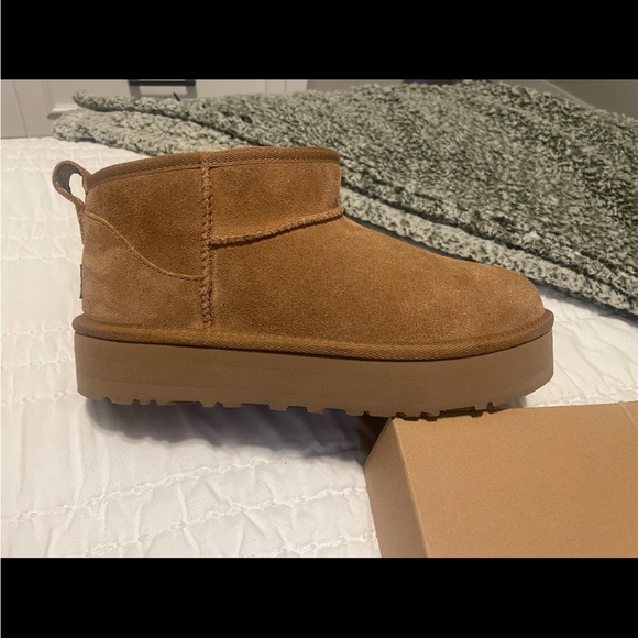 Tan Suede Platform Boots - Picture 4 of 7